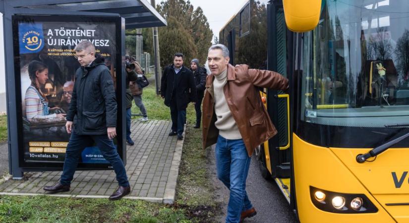 Lázár leszlovákozta az egyik tiszás képviselőjelöltet, Magyar megkérdezte, hogy románozni is fognak-e