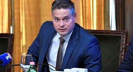 Sára Botond vizsgálatot indít a fővárosi költségvetés miatt, mert az szerinte fiktív számokon alapul