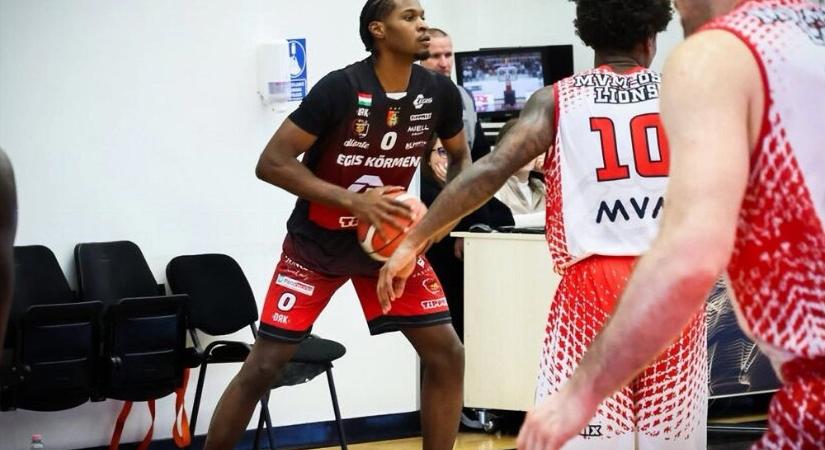 Lecsapott a Falco az Egis Körmendtől elküldött Marchelus Averyre