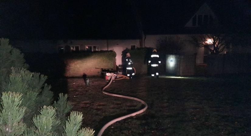 Több lakásba is betört a víz Balatonfüreden (galéria)