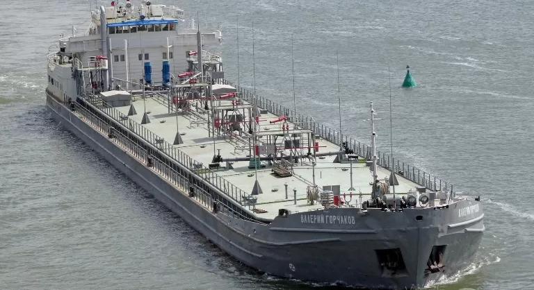 Dróntámadás ért egy orosz olajszállító tartályhajót, többen meghaltak