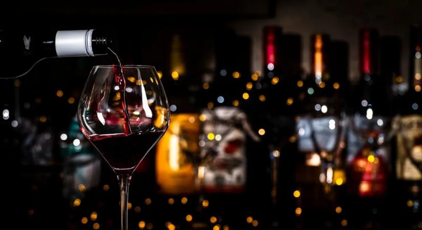 Ez történik a testükkel, ha minden este megiszunk egy pohár bort