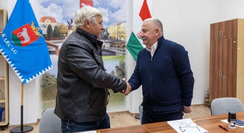 Aláírták a szerződést, óriási beruházás vette kezdetét Karcagon