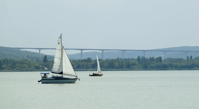 Döntöttek, nem épülhet kikötő ezen a balatoni strandon