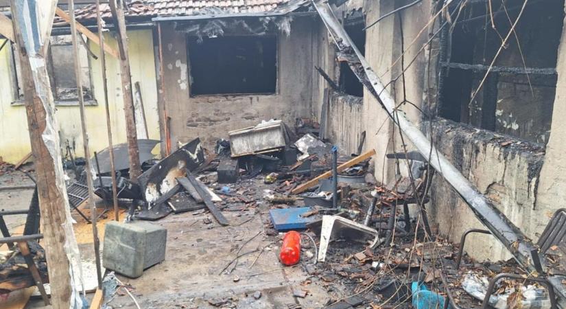 Gyűjtést szerveztek a kunágotai családnak, miután a házuk leégett a tűzben