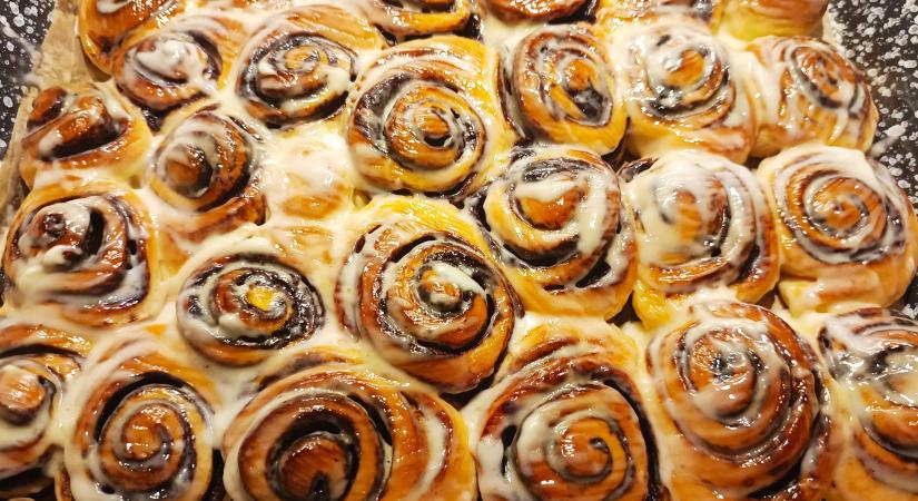 Krémsajtmázas édes csigák