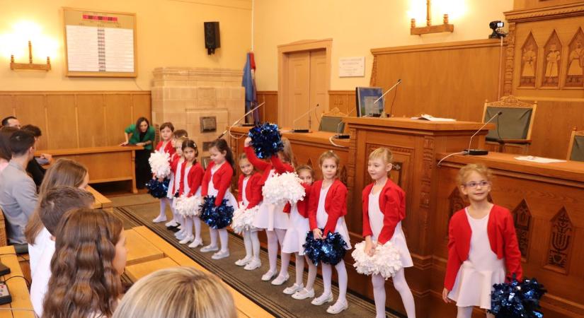 Kiderült, kik kapták „Az év családja” elismeréseket Csongrádon