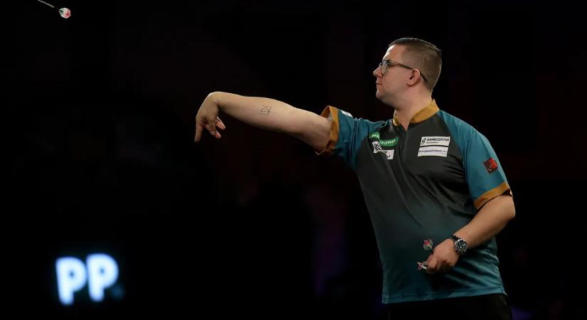 Hamar eldőlt a magyar játékos sorsa a dartsvilágbajnokságon
