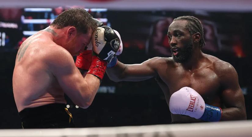 Sokkoló bejelentést tett a világ legjobb bokszolója