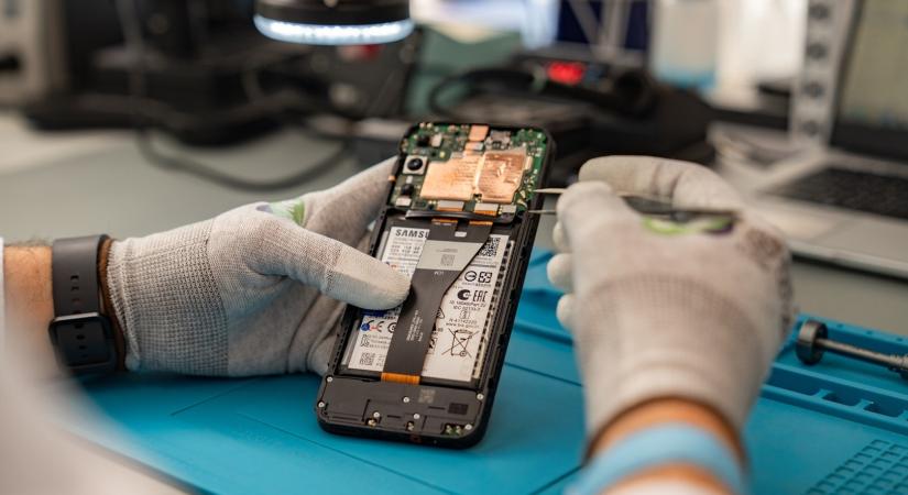 Tarolnak az iPhone-ok a felújított okosmobilok között