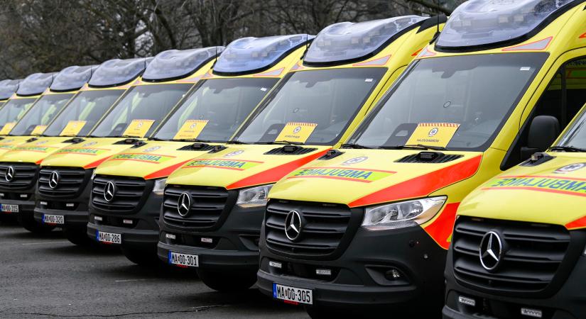 76 millióba kerül egy új mentőautó Magyarországon