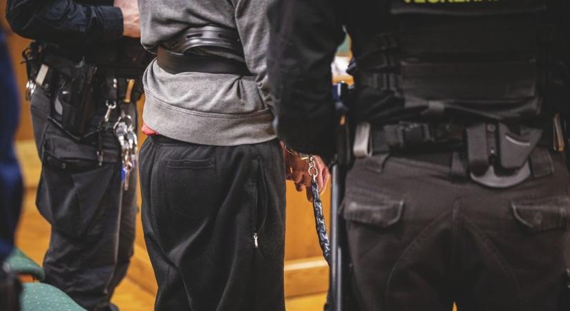 Életfogytiglant kapott a mezőberényi gyilkos: ötvenegy késszúrással ölte meg a pultoslányt