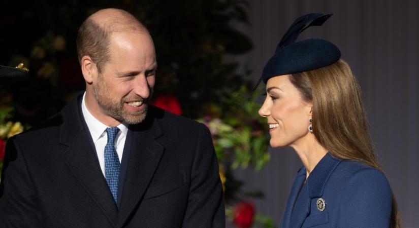 Katalin hercegné és Vilmos herceg ezzel a családi fényképpel kíván boldog karácsonyt