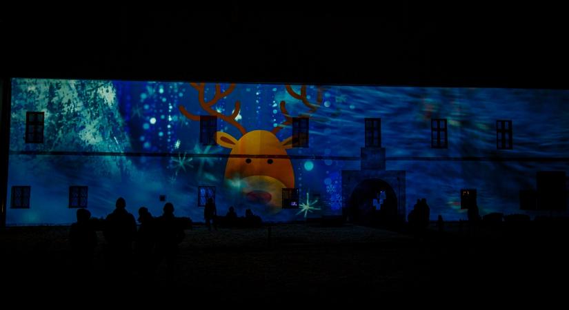 Téli mesék és karácsonyi csodák – fénybe borul Csíkszereda advent harmadik hétvégéjén