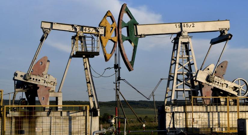 Ilyen nincs, bejelentkezett a szankciók európai élharcosa: újabb befagyasztás jöhet, most a magánszemélyek bankszámlái kerülnének zár alá - ez nem csak az oroszokat érinti