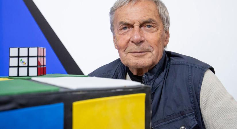 Váratlanul megszólalt a Rubik-kocka feltalálója, minden magyart sokkoltak a szavai, a külföldi riporter még mindig könnyezik