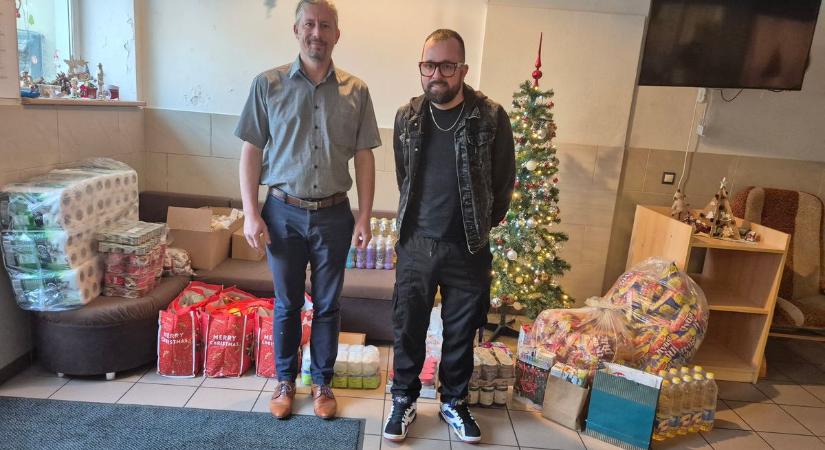 2540 fuvar a szeretetért: az anyaotthonnak gyűjtöttek a kaposvári taxisok