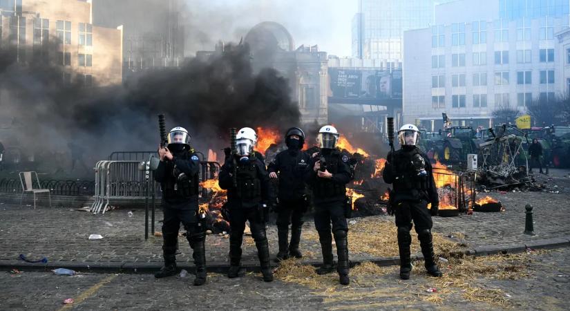 Könnyekkel küszködve jelentkezett be a TV2 műsorvezetője