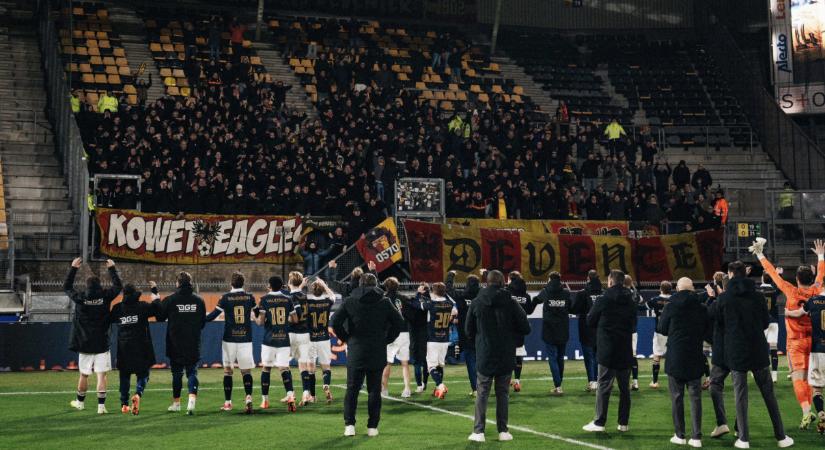 Futballtörténelmi húzás Hollandiából: Nyolc szabályos csere (!) történt egy meccsen