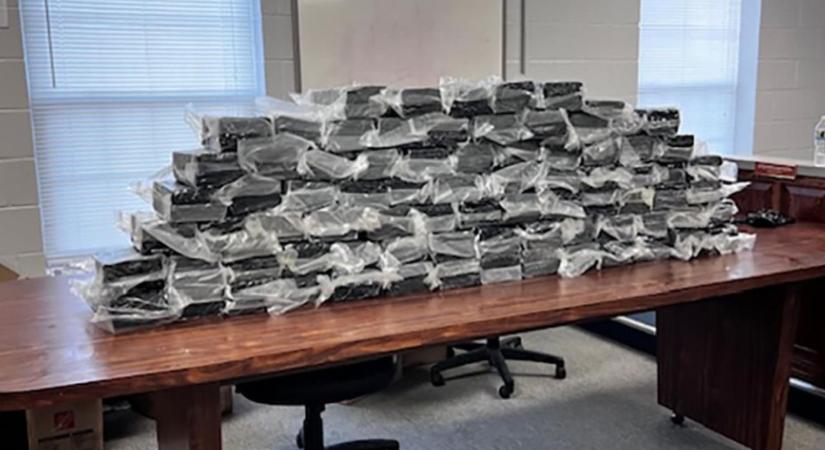 16 millió dollár értékű kokainra bukkant a kamionjában – a többit kitalálhatod