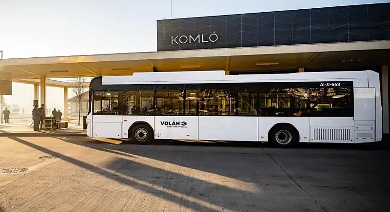 Elektromos Ikarusokkal zöldül a helyi közlekedés Komlón