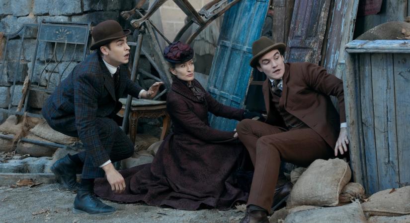 A fiatal Sherlock Holmes nagy bajba keveredik Guy Ritchie új sorozatának első kedvcsináló előzetesében, megvan a premierdátum is