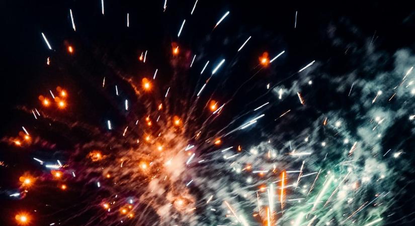 Életbe lépett a szigorítást: akár milliós büntetés is járhat Budapesten a szilveszteri tűzijátékozásért
