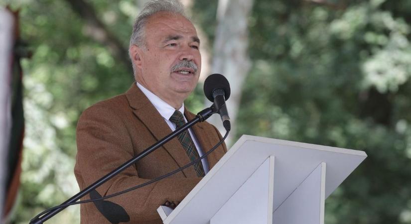 Az agrárminiszter nyilatkozott: Brüsszel elvenné a gazdák pénzét, és Ukrajnának adná