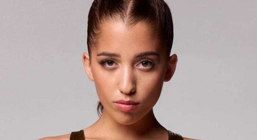 Schóbert Lara pucérruhában lopta el a show-t a premieren: áttetsző felsője nem takart semmit