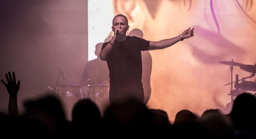 Programajánló: Varga Barnabás, Krisz Rudi, Caramel és Vastag Csaba – erős nevek az ünnepvárásban