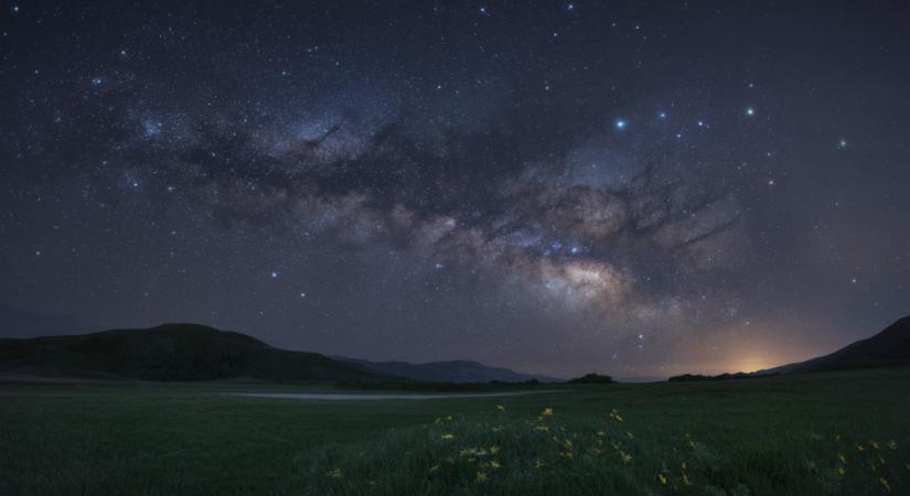 Lezuhan Elon Musk egyik műholdja