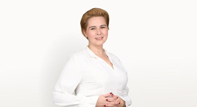 A Tisza jelöltje videóban üzent az őt leszlovákozó Lázár Jánosnak