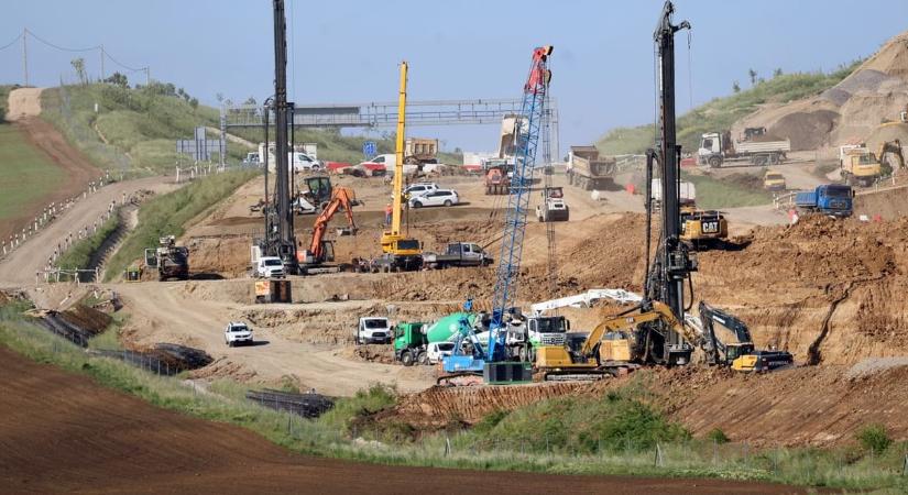 A Strabag szerint Lázárék nem megalapozottan hívták le a bankgaranciát az M30-as miatt