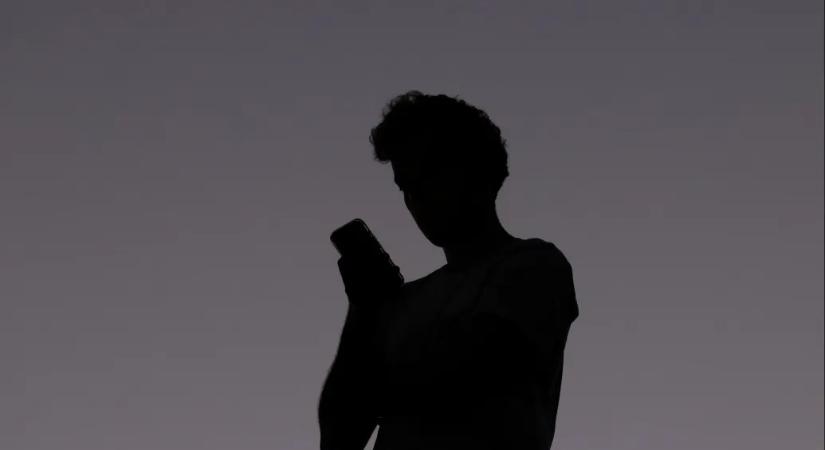 A német nyugdíjas pénzére pályáztak a telefonos csalók, az idős férfi tőrbe csalta őket