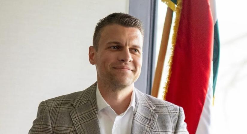 Menczer Tamás: Zelenszkij aranybudija nem probléma Brüsszelben?