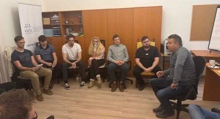 Nem szakbarbárokat, hanem széles látókörű embereket képeznek