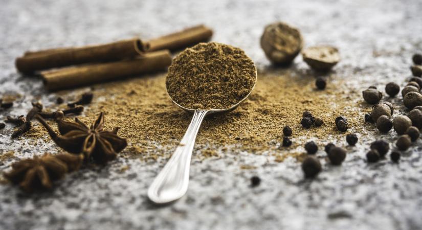 Veszélyes lehet a fahéj, a szegfűszeg és a szerecsendió, ha így fogyasztod