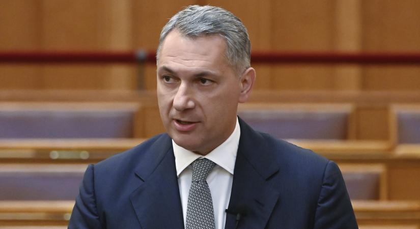 Szokatlan hibát vétett Lázár János a „leszlovákozással”