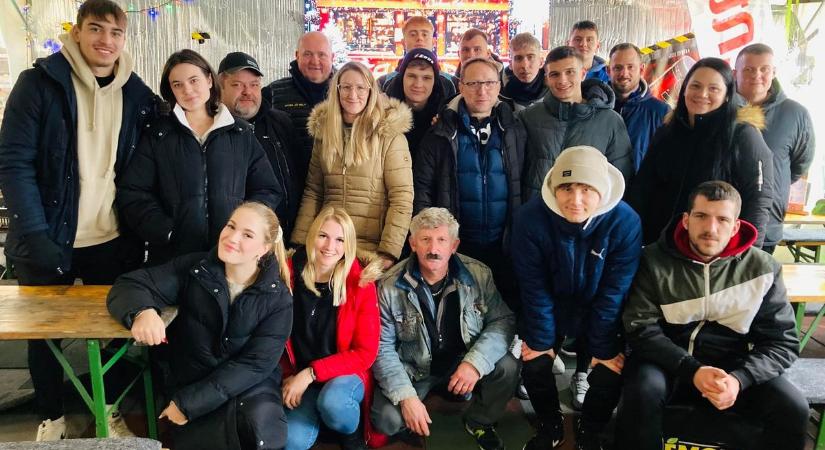 Sérült gyermekért főz a Perutz FC Pápa