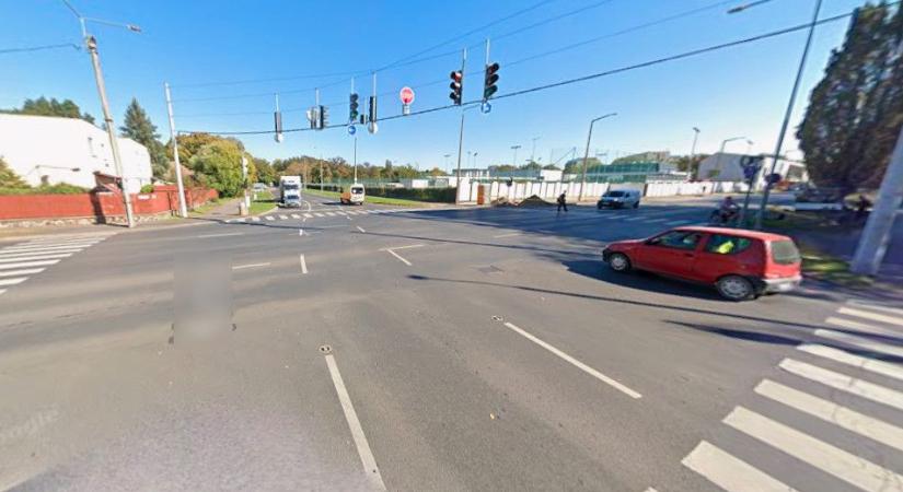 Helyreáll a rend a debreceni kereszteződésében