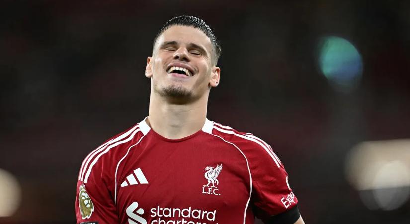 A Liverpool korábbi legendás védője elmondta, mit kellene tennie Kerkeznek