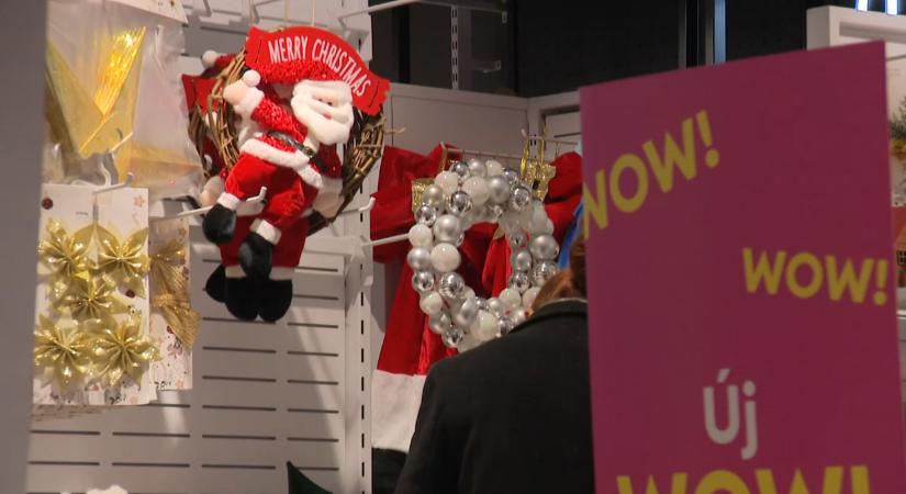 Mennyit költünk karácsonykor? Van, aki százezreket hagy a boltokban, más már hónapokkal előre spórol