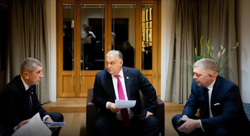 Orbán Viktor nem mindennapi fotót tett közzé az EU-csúcsról