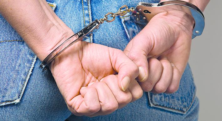 Életfogytig tartó börtönre ítéltek egy francia aneszteziológust