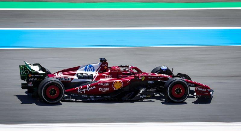 Megvan, mikor jön az új F1-es Ferrari