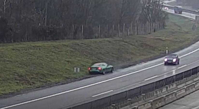 Veszélyes sávváltás, helyzet az autópályán, mutatjuk, mi kellett a szerencséhez - videó