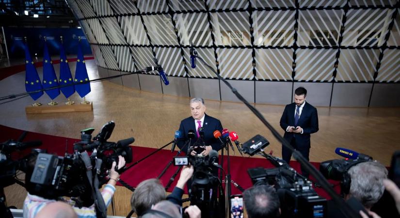 Orbán Viktor: "A gyermekeinket és unokáinkat most 400 milliárd forintnyi tehertől szabadítottuk meg"