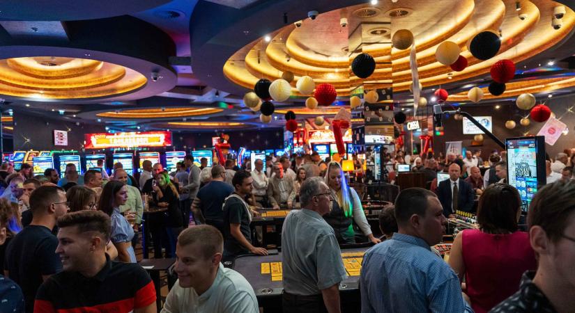 Újjáéled a polgári hagyomány a kaszinókban