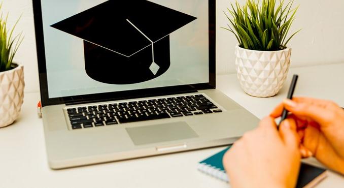 Elindult a felsőoktatási felvételi a 2026-os szeptemberben induló képzésekre