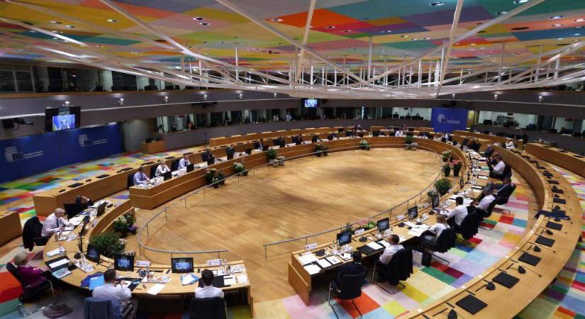 EU-csúcs – Az Európai Tanács jóváhagyta a 90 milliárd eurós uniós támogatást Ukrajnának 2026-27-re